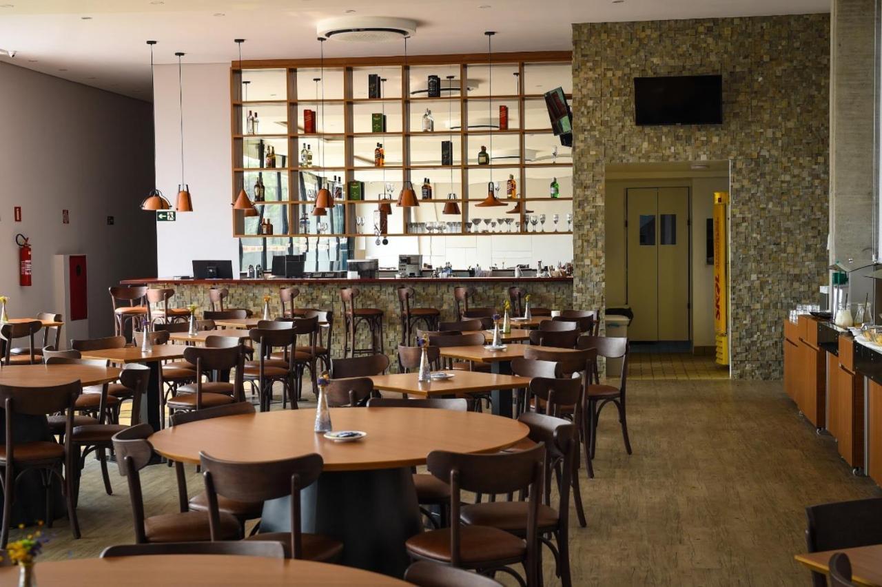 Dela Inn Andradas Екстериор снимка